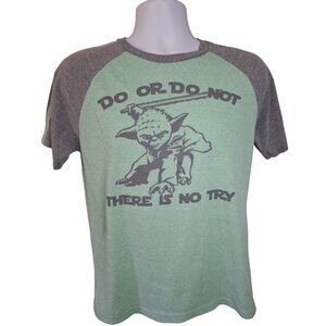 Star Wars Yoda Quote Graphic T Shirt Small Raglan Geek Nerd  Retro Tee